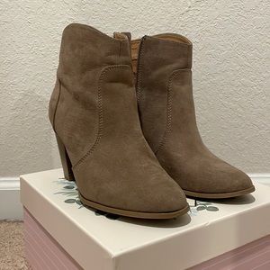 Size 8 Express Booties